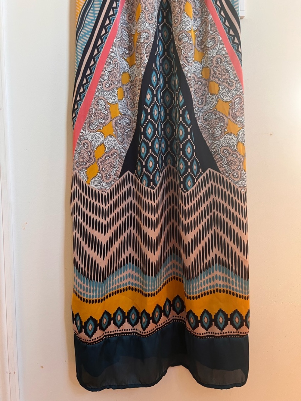 Ali & Kris maxi dress - Picture 3 of 5